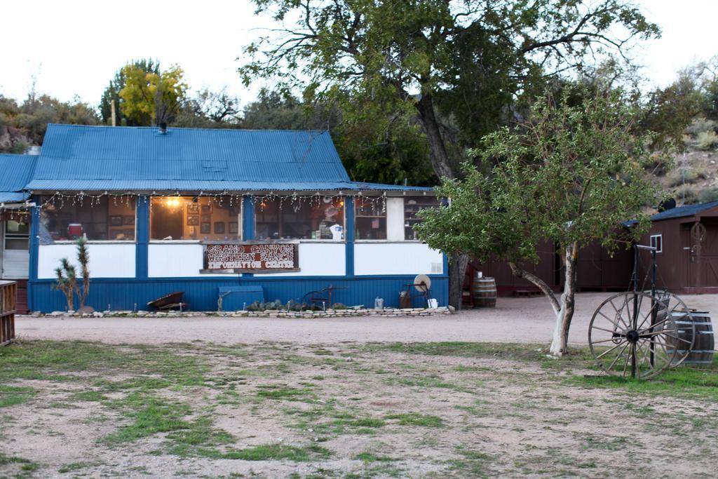 Grand Canyon Western Ranch Meadview Екстериор снимка