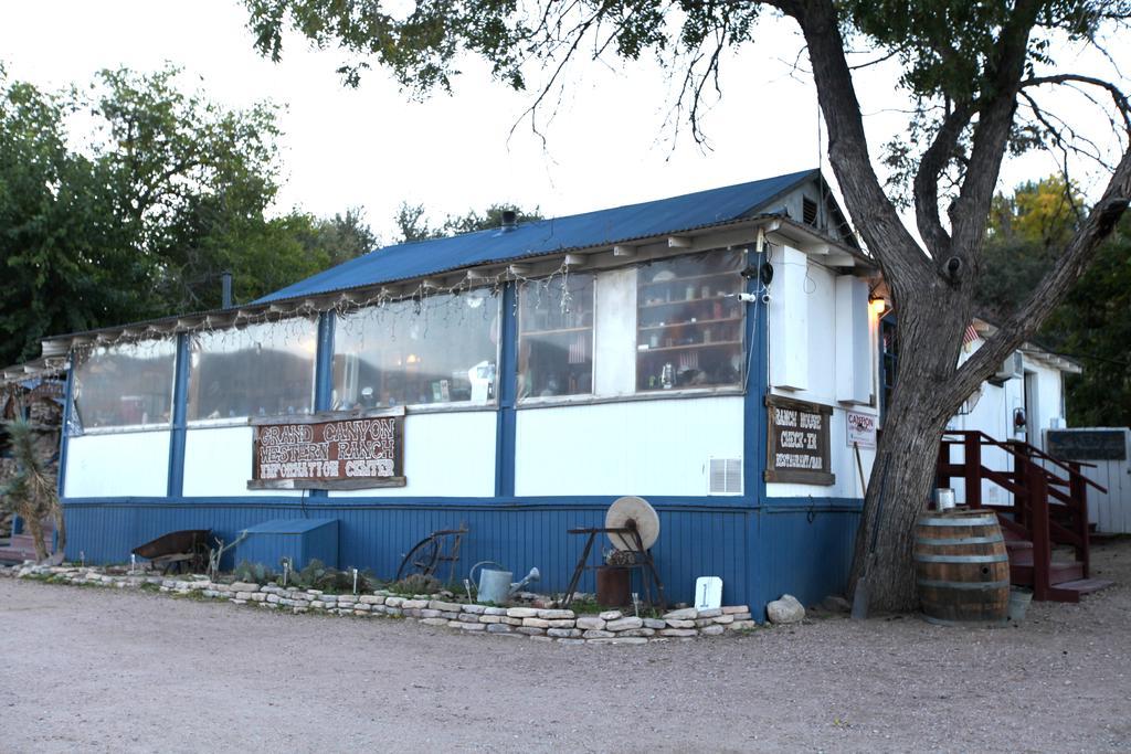 Grand Canyon Western Ranch Meadview Екстериор снимка